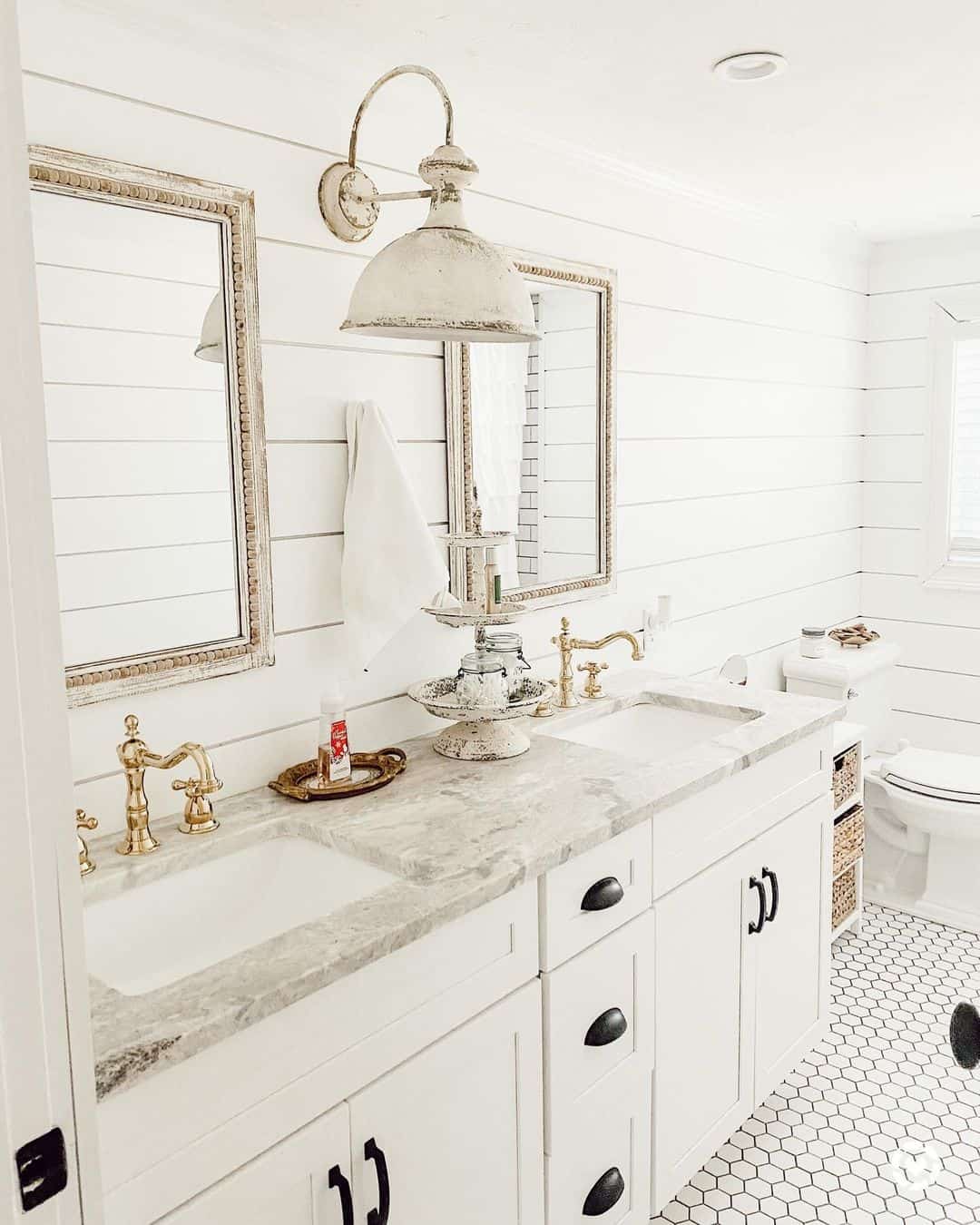 White Marble Bathroom With Gold Faucets - Soul & Lane