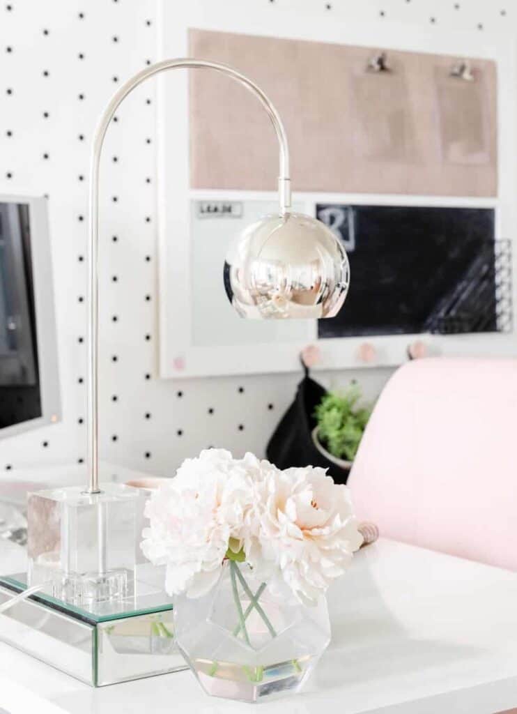 White Office Table With Pink Desk Chair