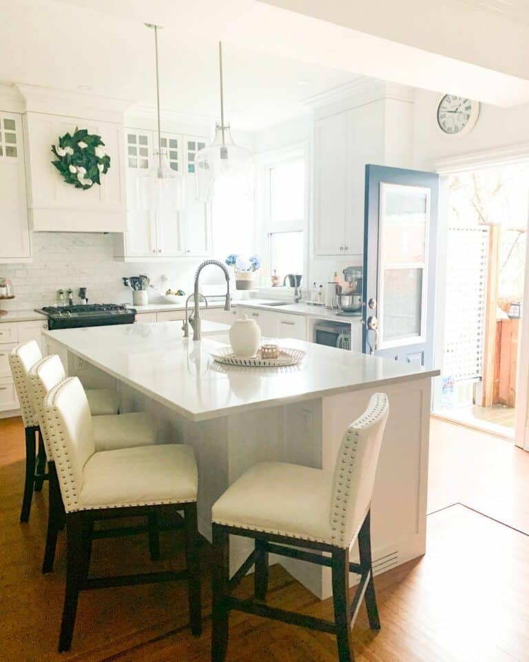 White Quartz Kitchen Countertops With White Cabinets