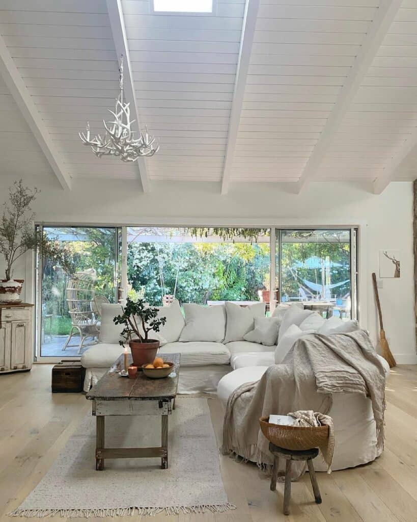 White Rustic Farmhouse-inspired Living Room Design
