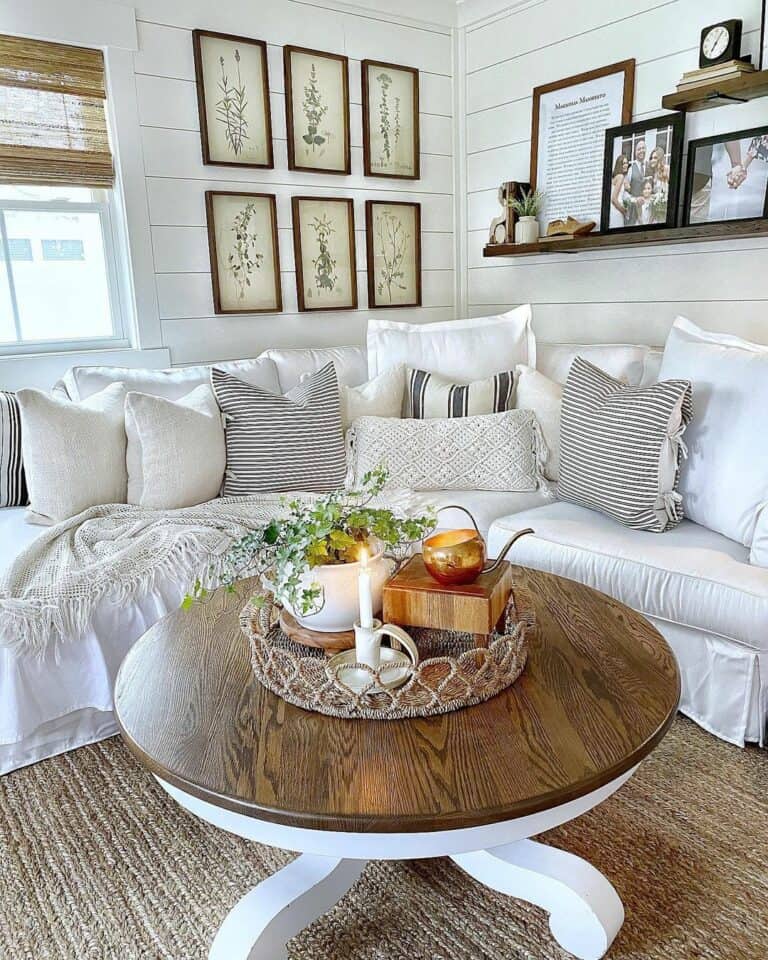 White Sectional With Farmhouse Décor