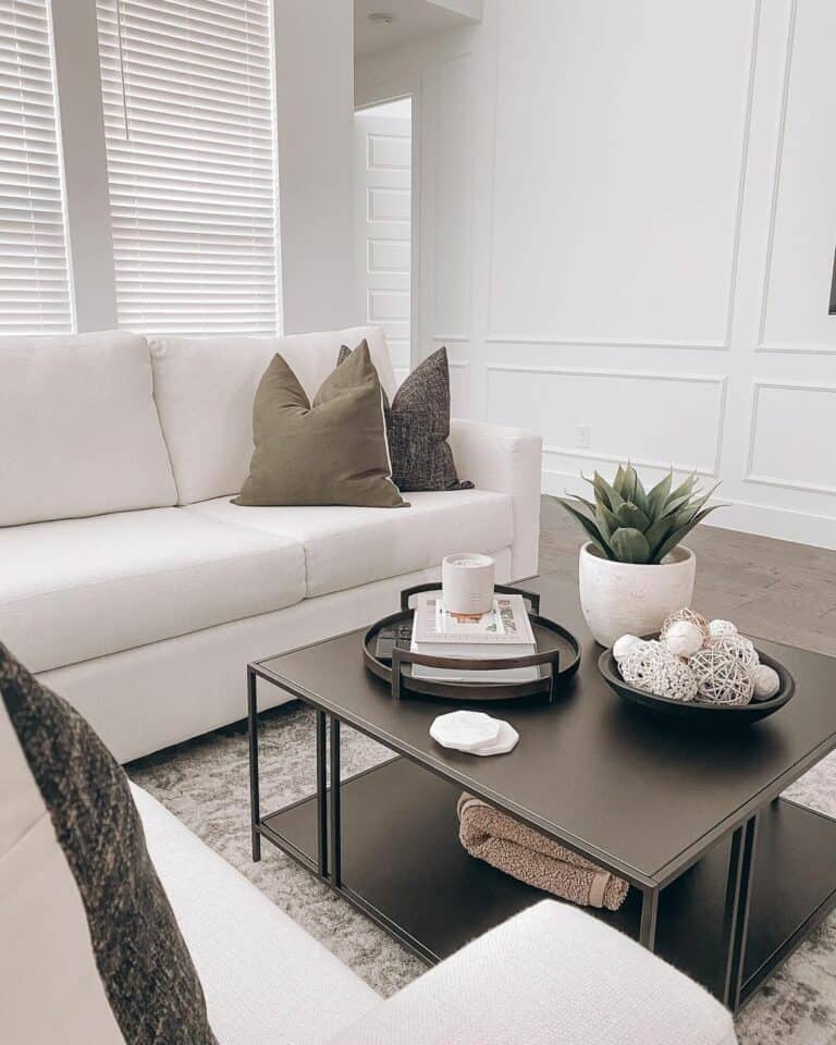 White Sofa in Modern Living Room