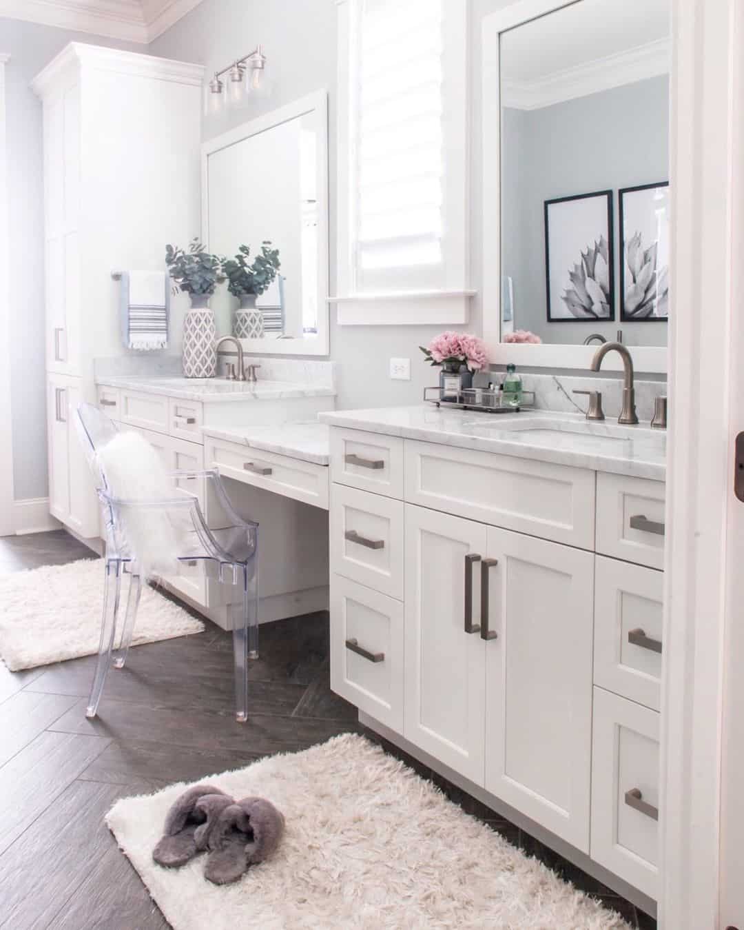 White Vanity Table in Master Bathroom Soul & Lane