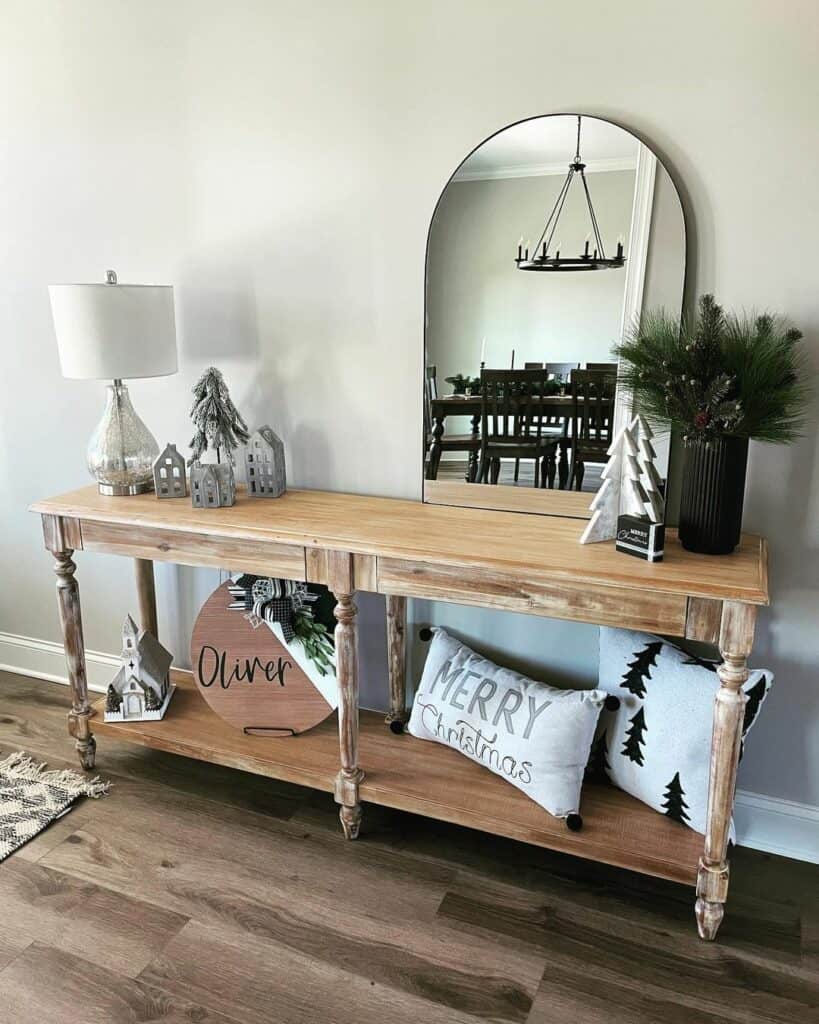 Wood Farmhouse Entry Table With Christmas Decorations