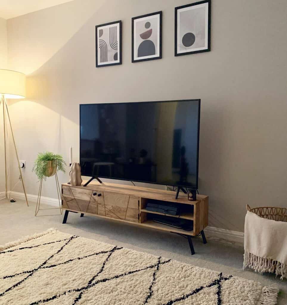 Abstract Living Room Décor Soul & Lane