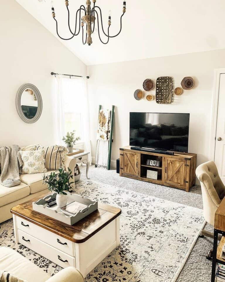 Basket Wall in Farmhouse Room