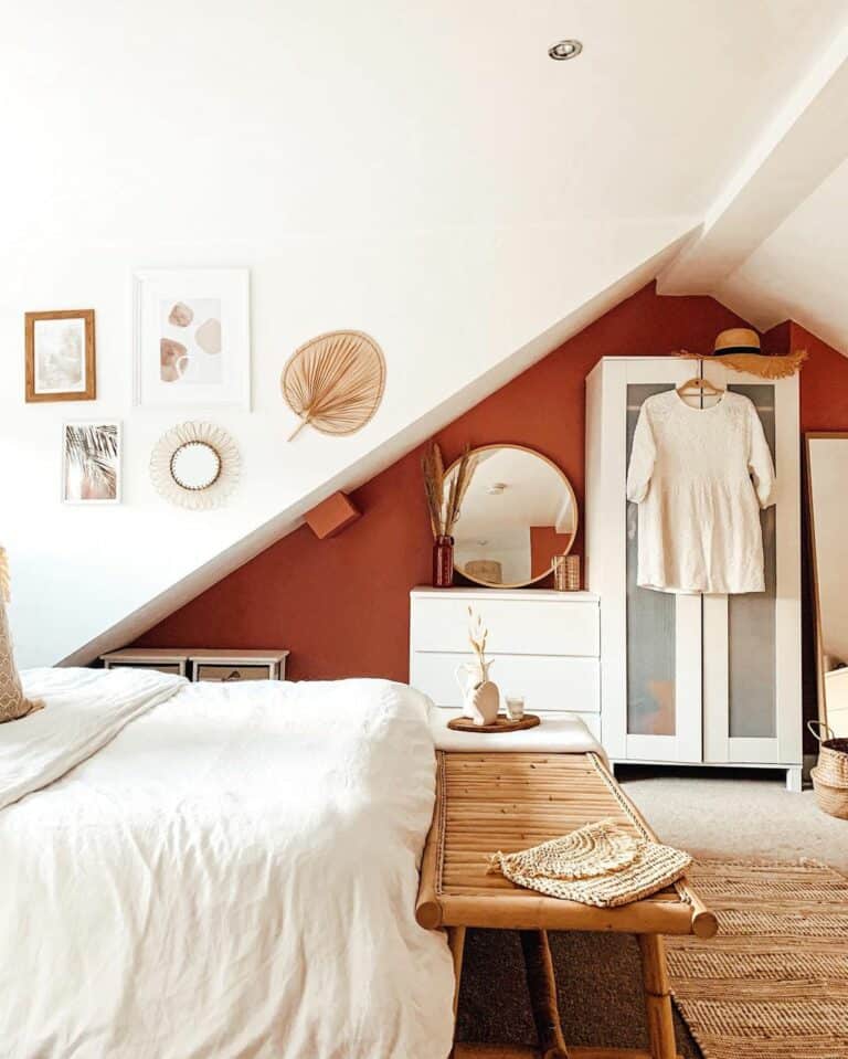 Bedroom With Orange Accent Color