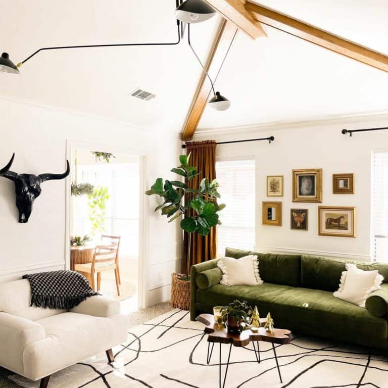 Black Décor for a Modern Southwestern Living Room
