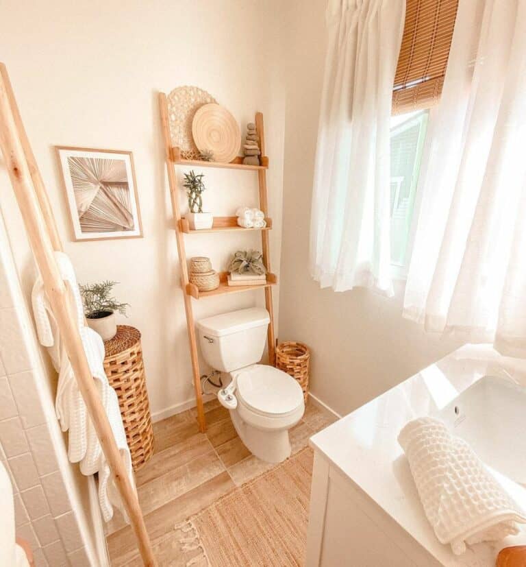 Boho-inspired Décor for a Small Bathroom