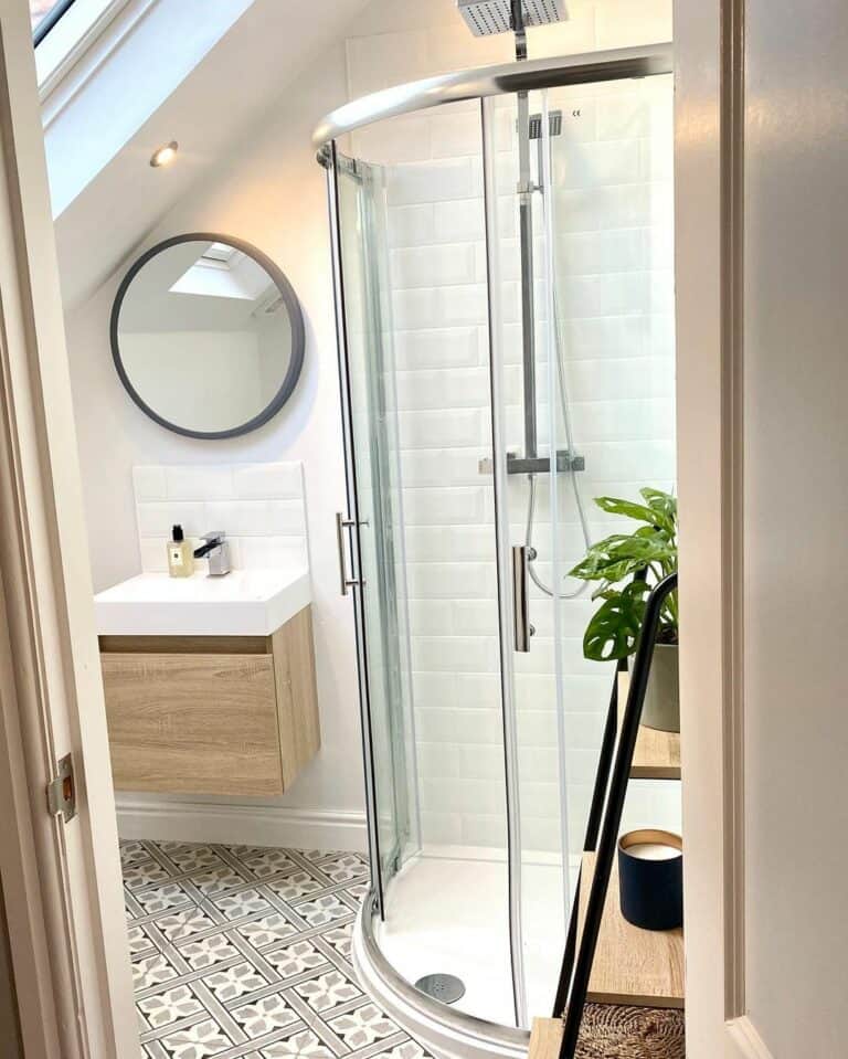 Capsule Shower With Modern Finishes