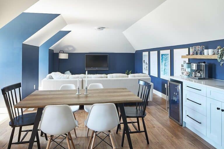 Chic Loft Room With Blue and White Tones