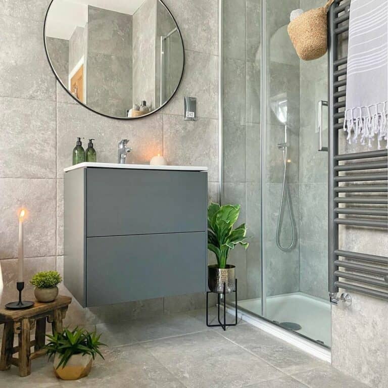 Design Techniques To Use in a Small Bathroom