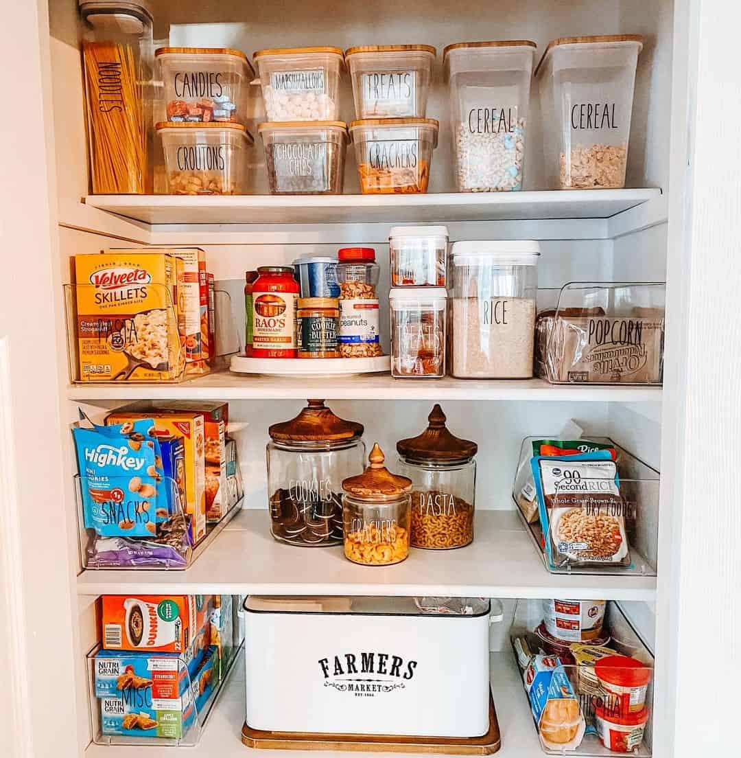 28 Small Pantry Organization Ideas To Make The Most Of Your Space