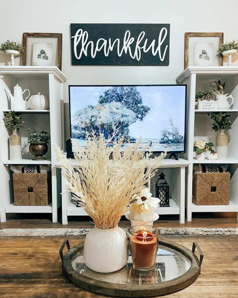 Fall Styling for Farmhouse Living Room