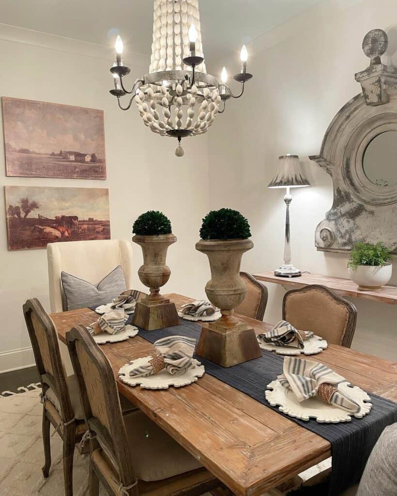 Farmhouse Dining Room Table Décor With Topiaries