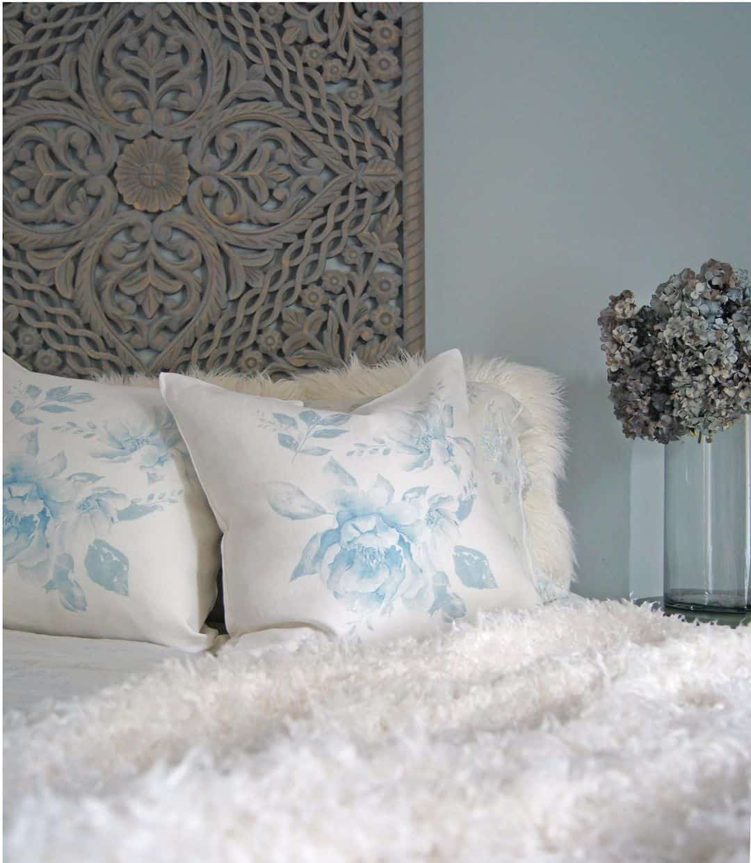 15 Light Blue Bedroom Designs for a Perfect Night’s Sleep