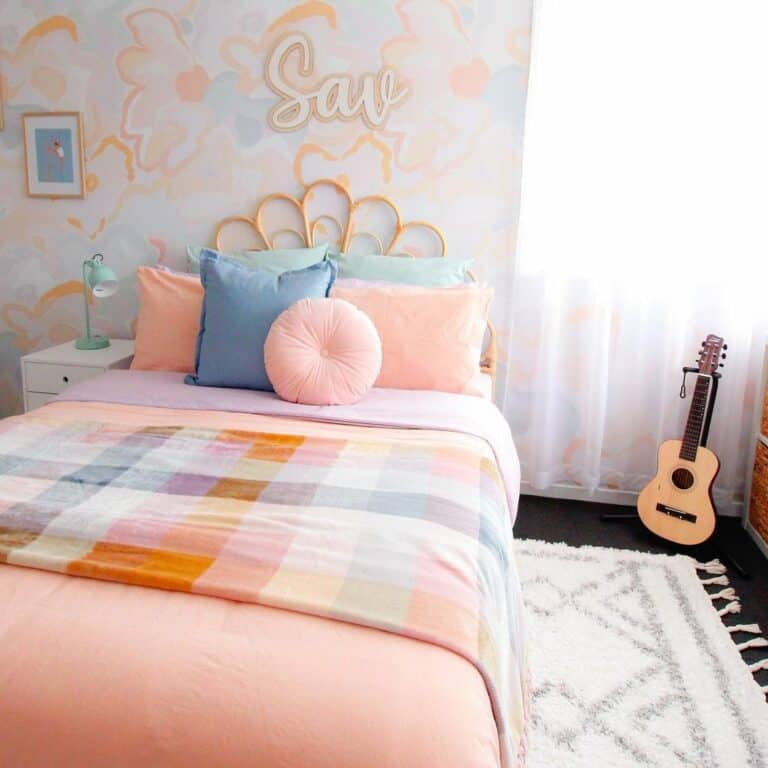 Little Girl Bedroom Ideas With Colorful Wallpaper