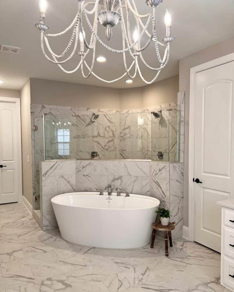 Modern Bathroom With Free-standing Tub