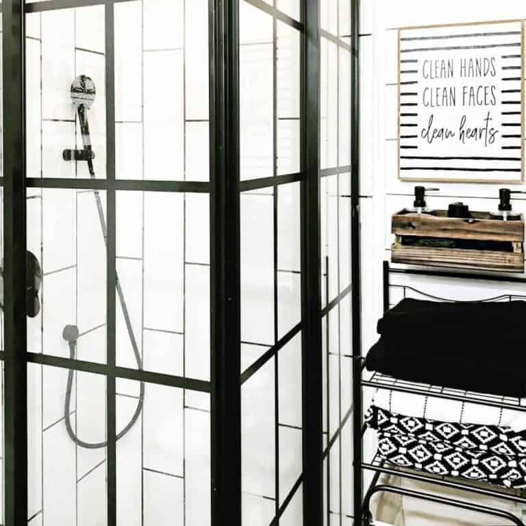 Modern Shower Tile Ideas Include a Black and White Theme