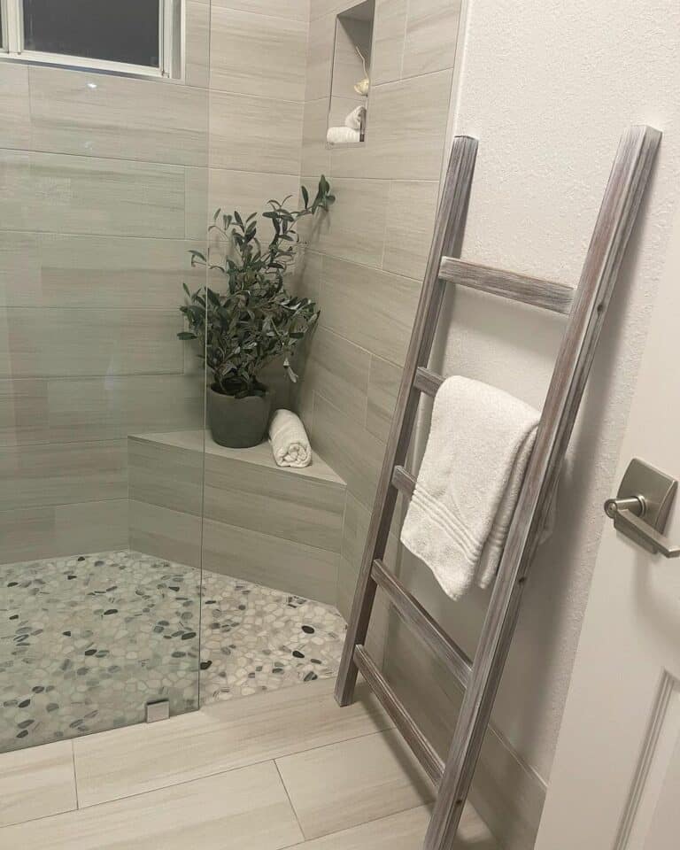 Modern Shower Tiles To Create a Farmhouse Retreat