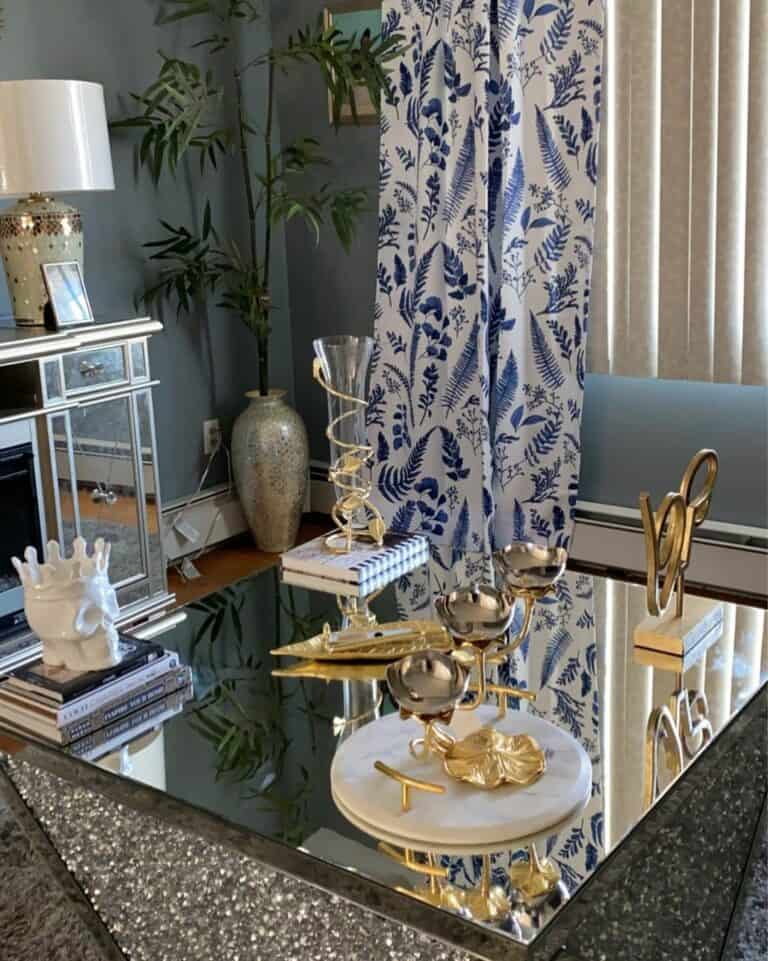 16 Beautiful and Bold Blue Living Room Ideas