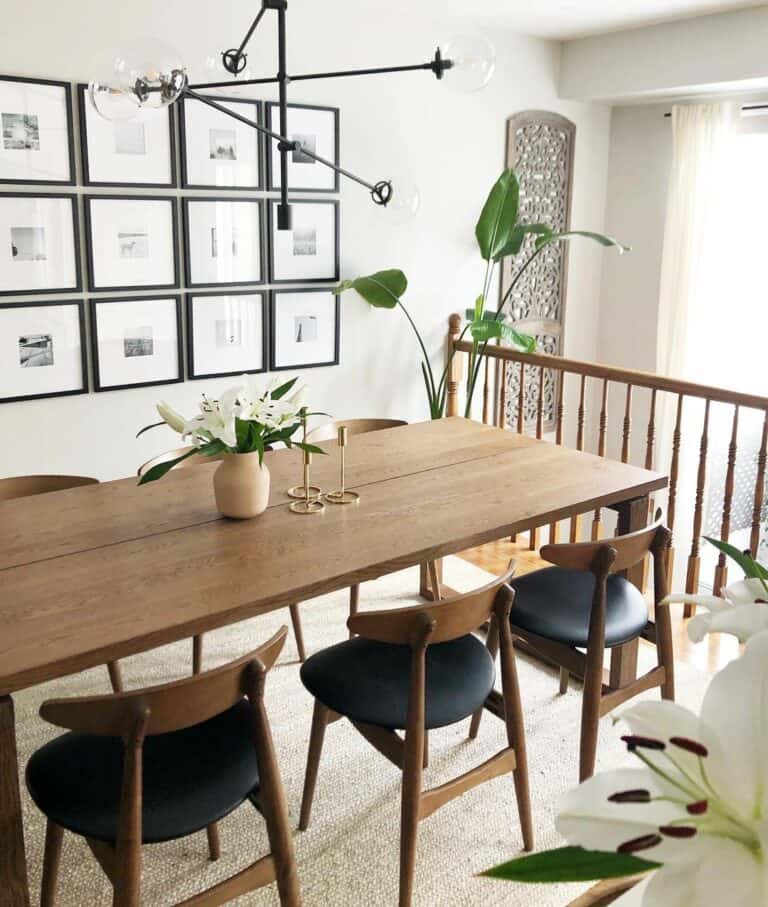Neutral Dining Room With Photograph Décor