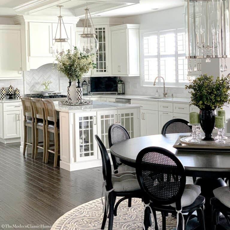 Opulent Kitchen and Dining Room Light Fixtures