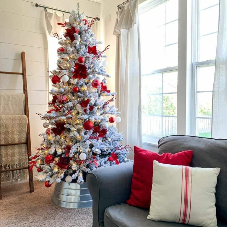 Showcase Red and White Christmas Décor