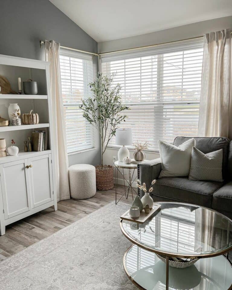 Simplicity With Minimalist Elegance