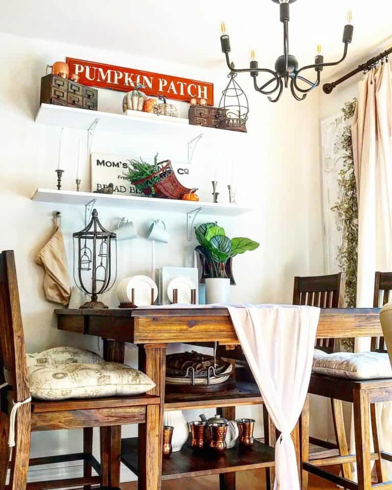 Small Dining Room Decorations for Fall