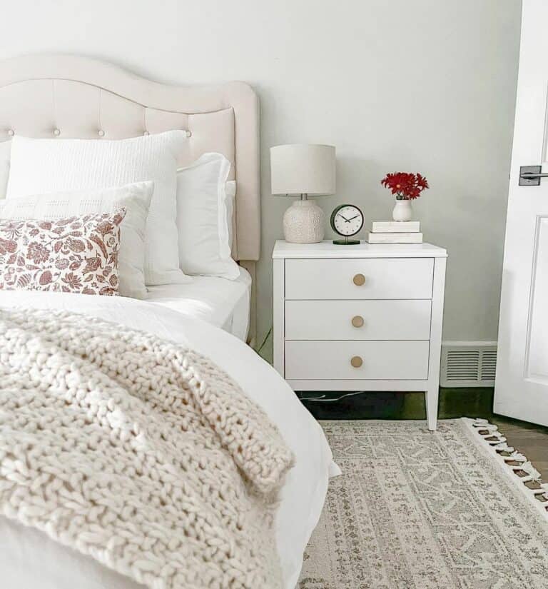 White Nightstand With Bedroom Table Lamp
