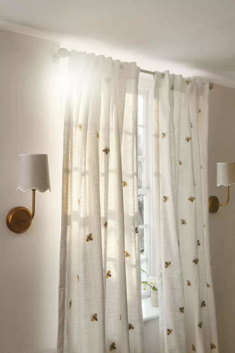 curtains with bee print