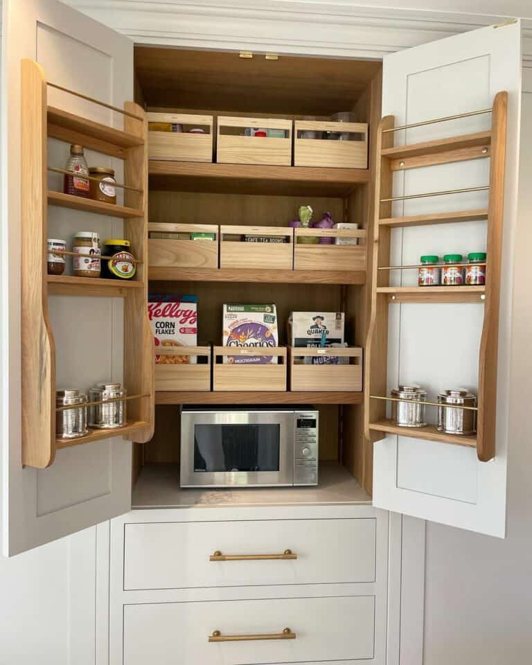 Ashwood Pantry With Built-in Shelves