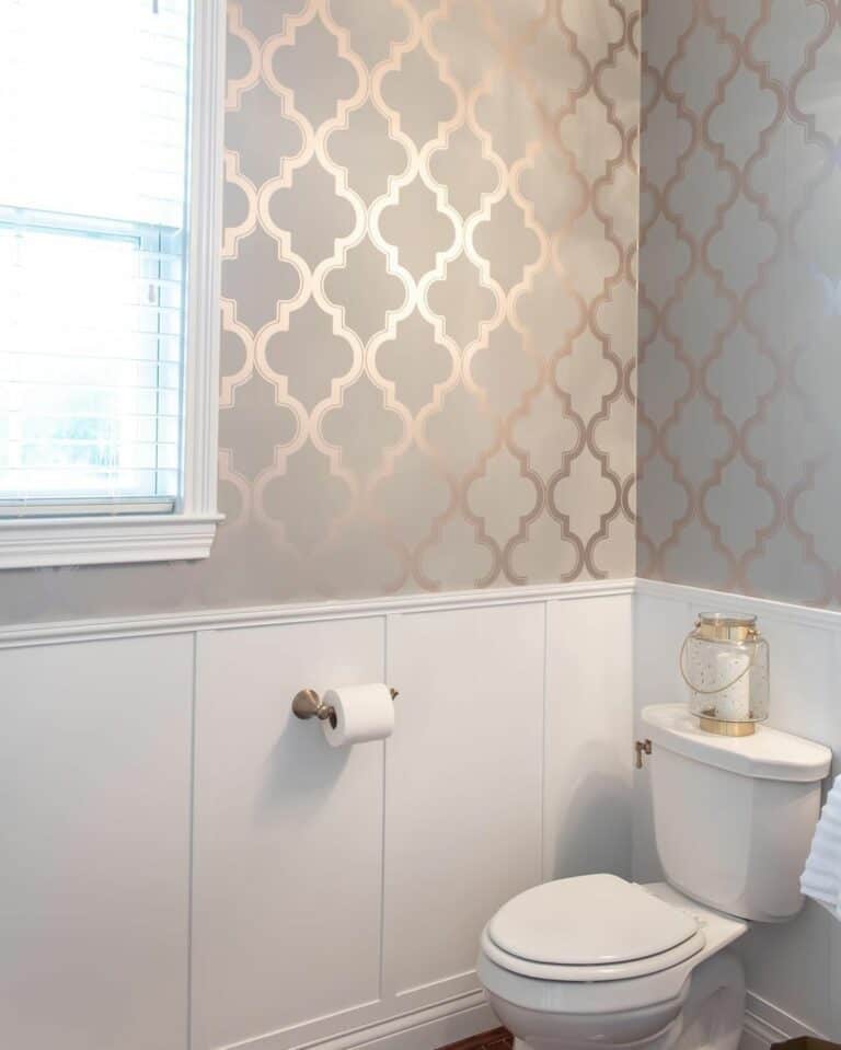 Bathroom With Gray and Gold Quatrefoil Wallpaper