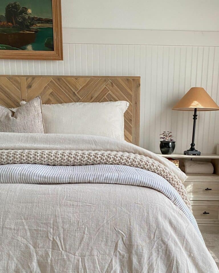 Bedroom With Off-white Beadboard Half Wall
