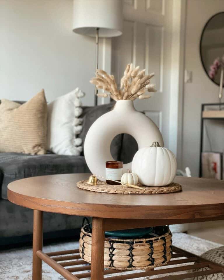 Ceramic Donut Vase Styling With Fall Décor
