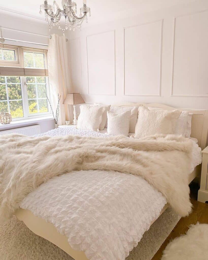 Contemporary White Glamour