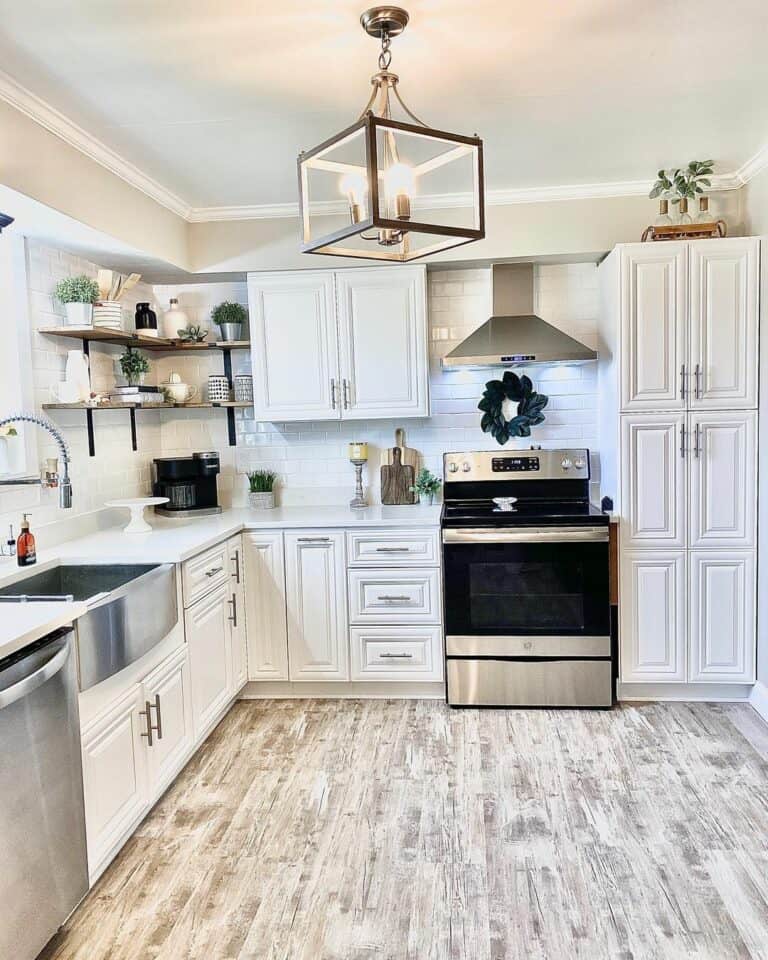 Enclosed Cottage Kitchen