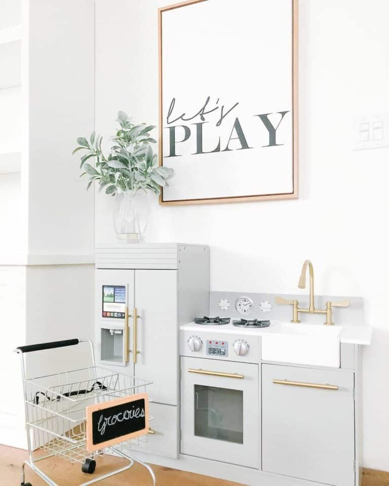 Exposed Neutral Play Corner