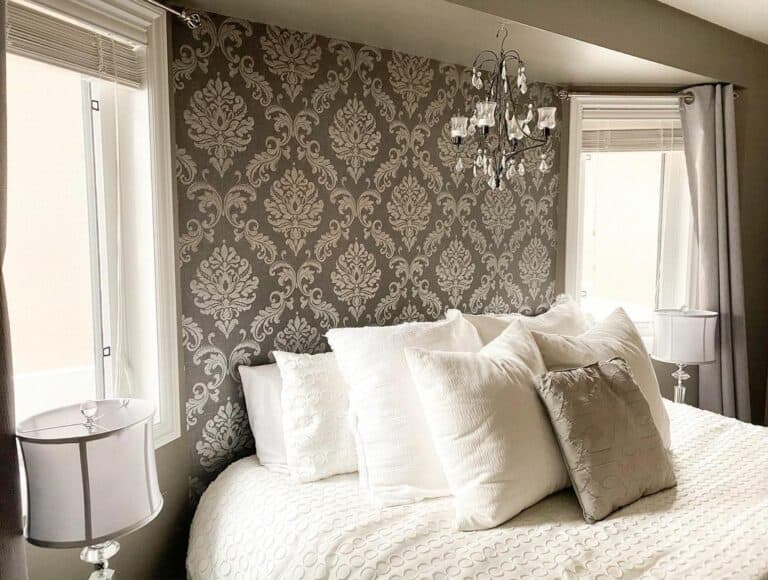 Glamorous Gray and White Damask Wallpaper