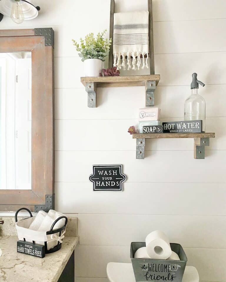 Industrial Décor for a Farmhouse Bathroom