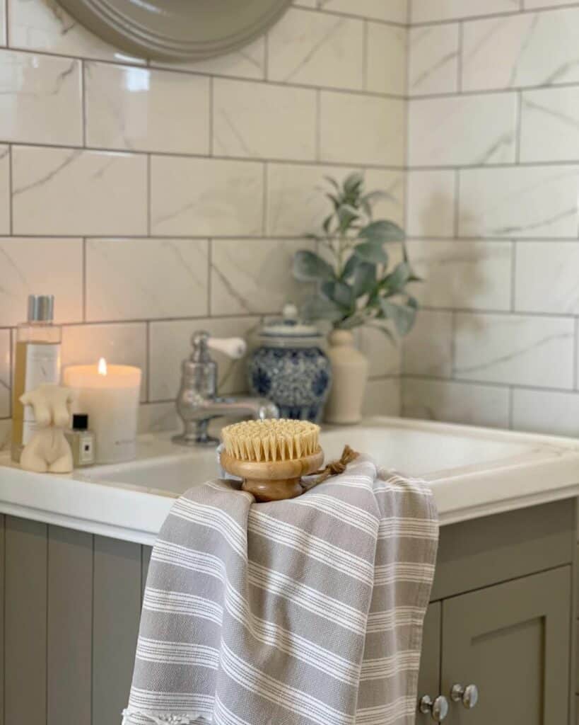 Modern Bathroom With Marble Tiled Walls