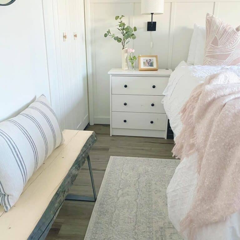 Modern White Bedroom Ideas With Blush Accents