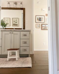 Natural Wood Mirror Frame and Flooring