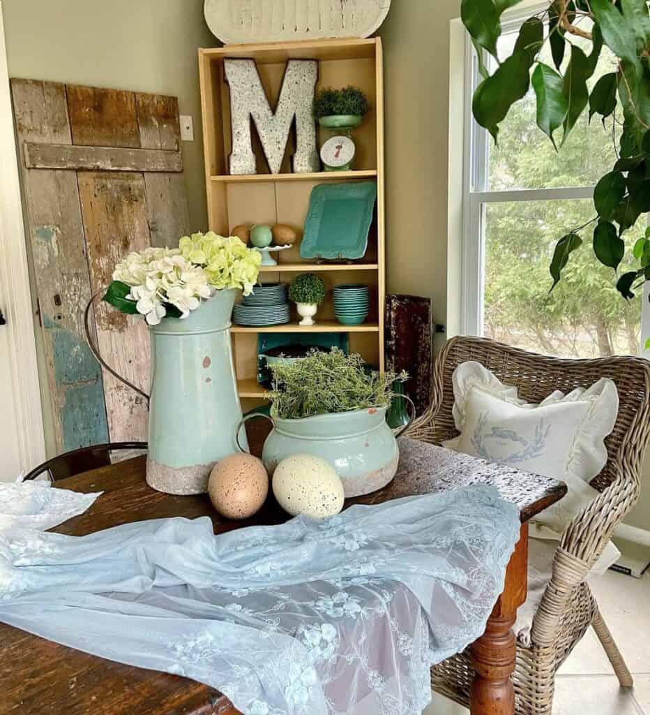 Rustic Kitchen With Antique Accessories
