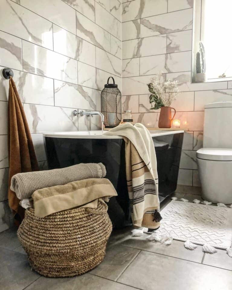 Scandinavian Bathroom With Marble Tiles