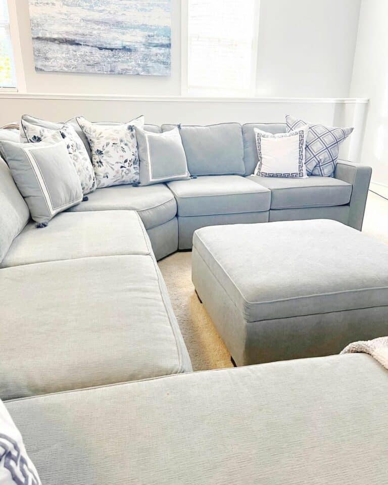 Small Living Room With Gray Sectional Couch