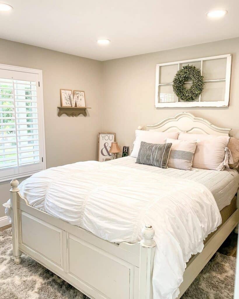 Small Neutral Bedroom With White Décor