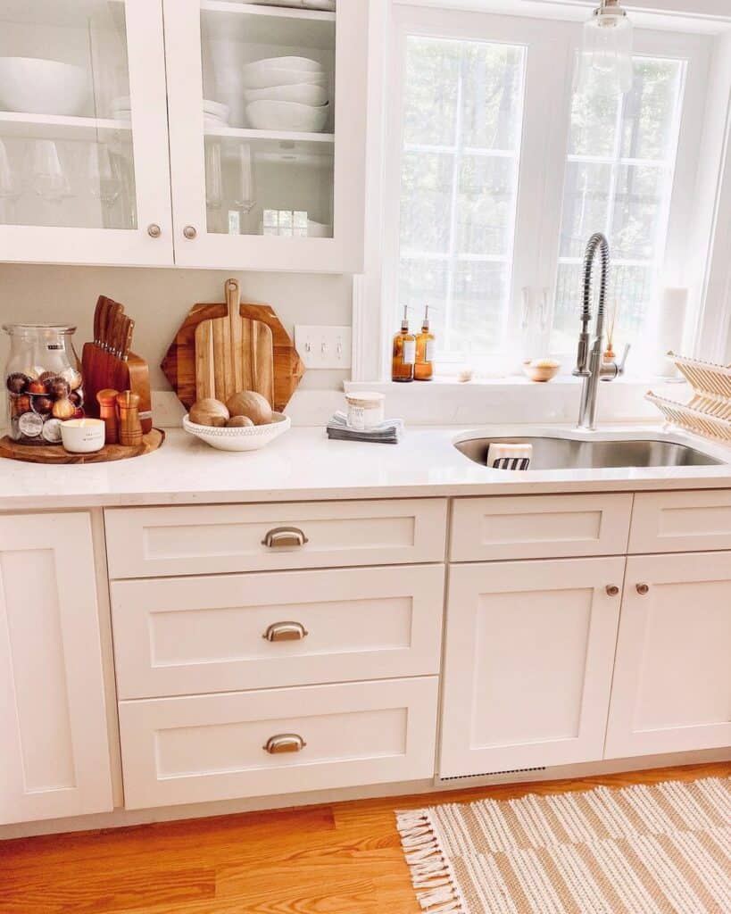 White Kitchen Ideas With Warm-Toned Accents