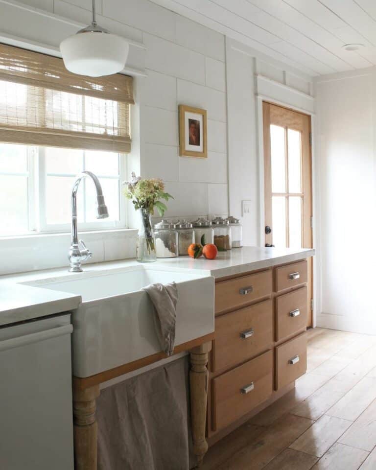 Country Kitchen in White and Wood